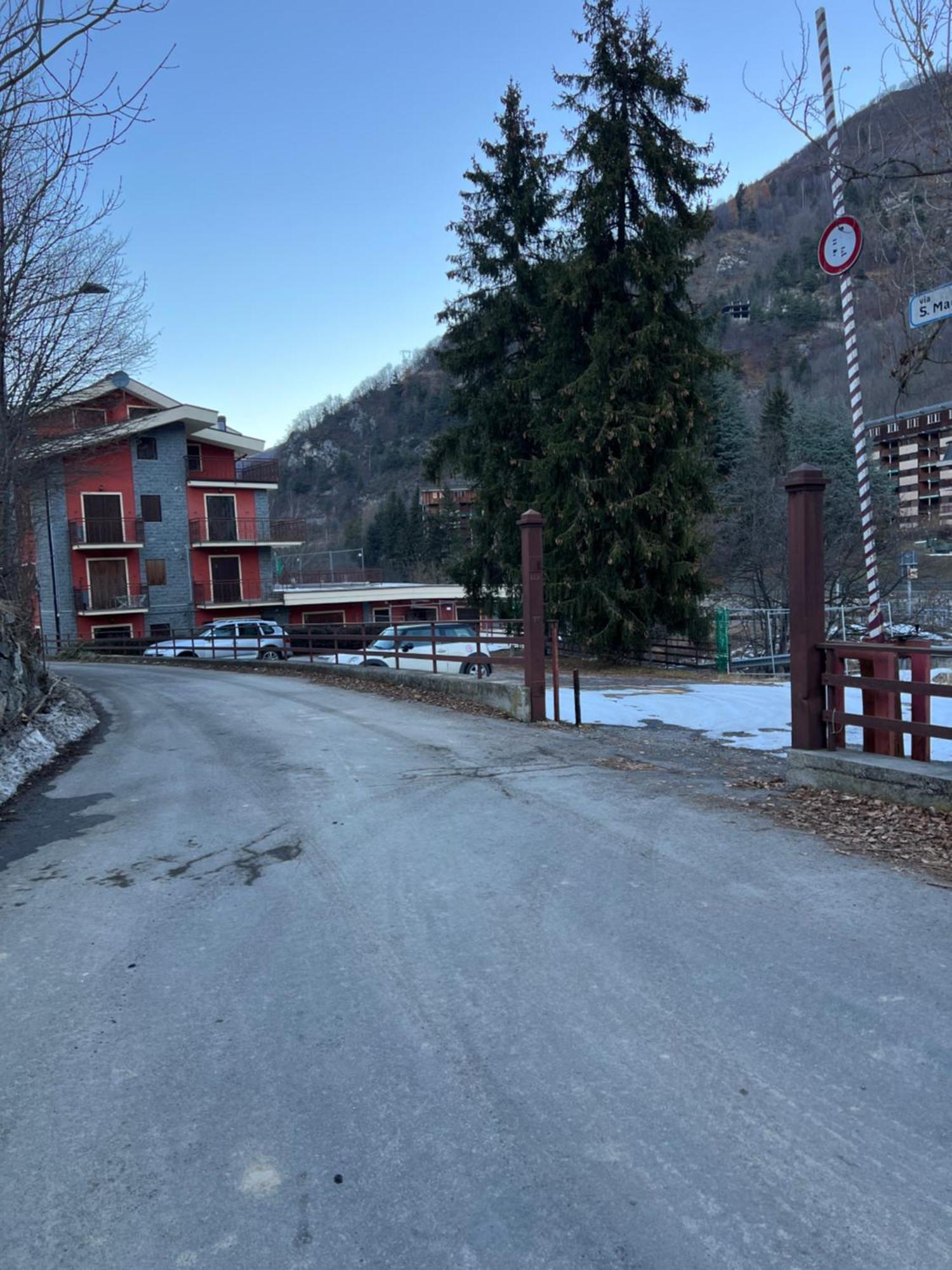 Limone Central Suite Mountain View リモーネ・ピエモンテ エクステリア 写真