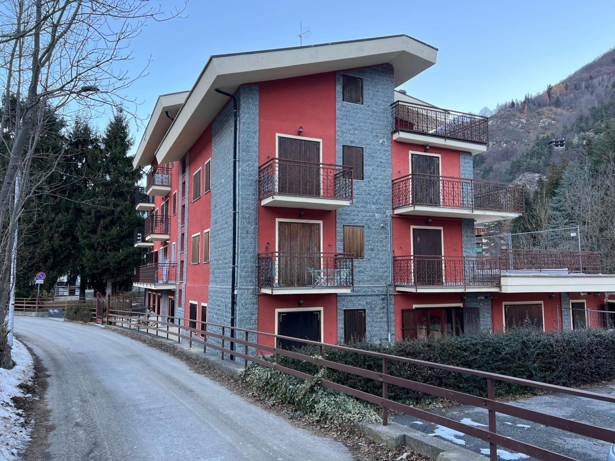 Limone Central Suite Mountain View リモーネ・ピエモンテ エクステリア 写真